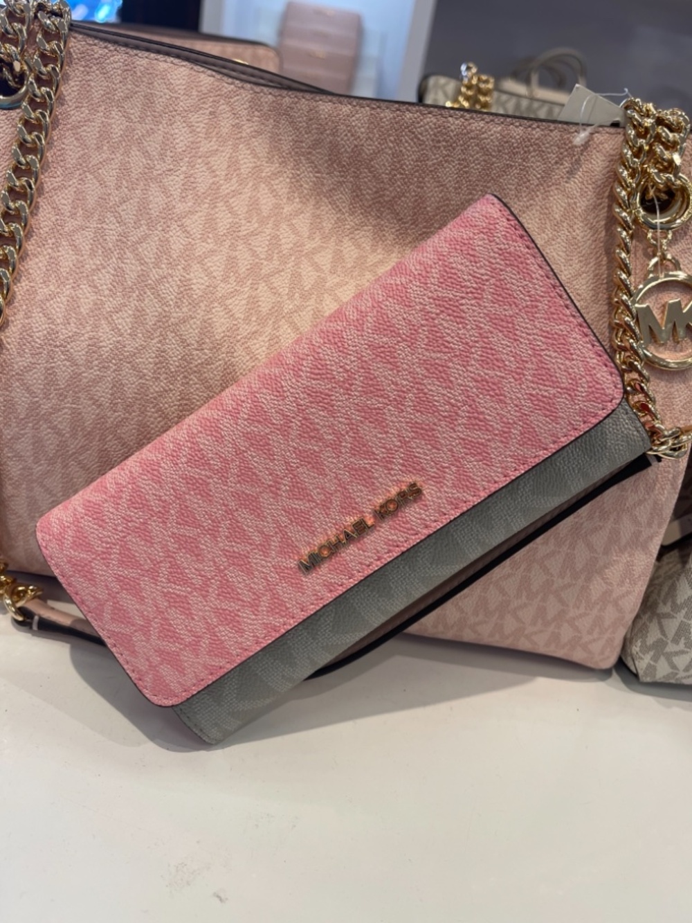 MICHAEL KORS Jet Set Large Signature Logo Tri-Fold Wallet Trifold Carnation Mul - Picture 3 of 16